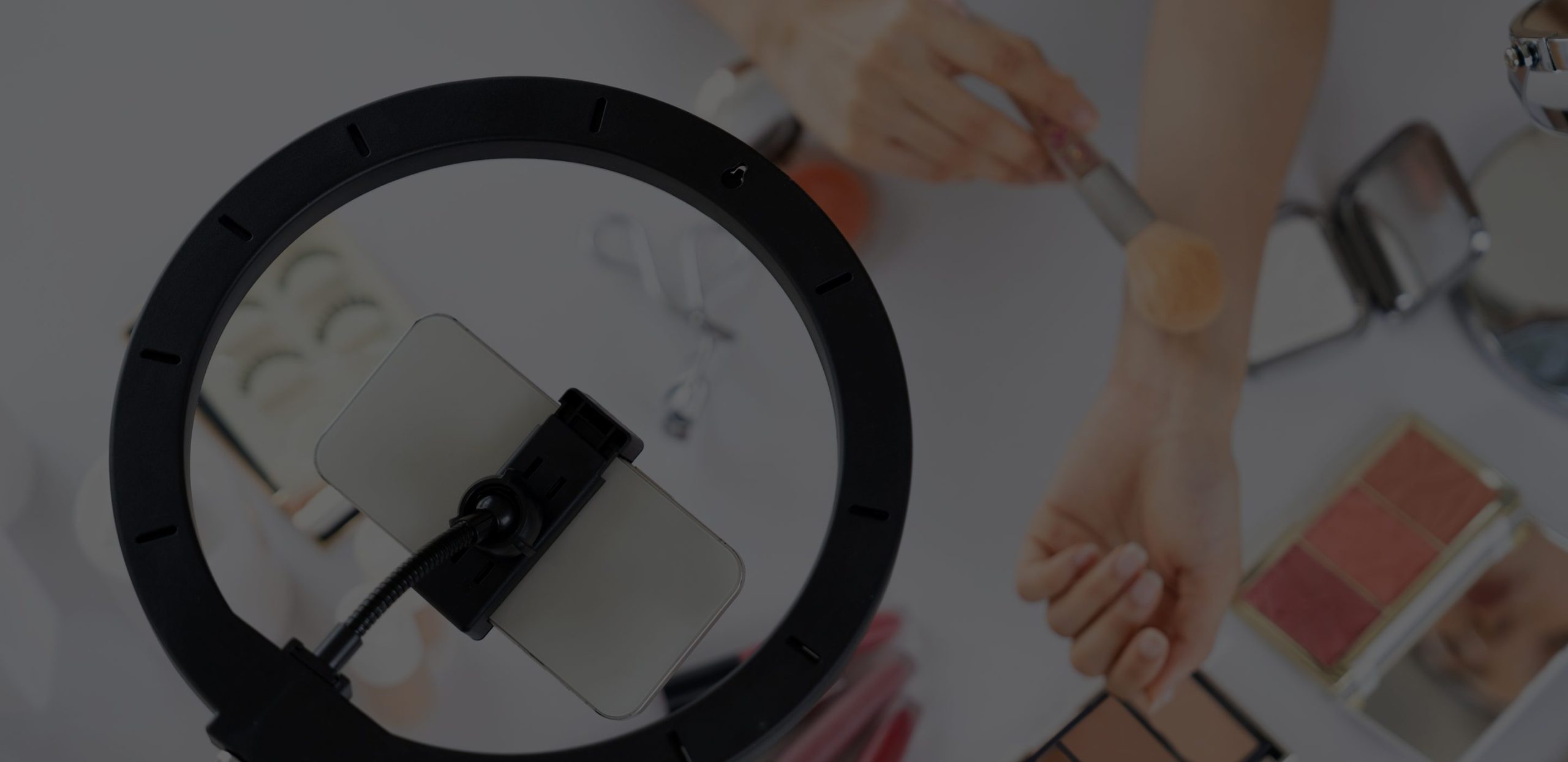 インフルエンサーマーケティング